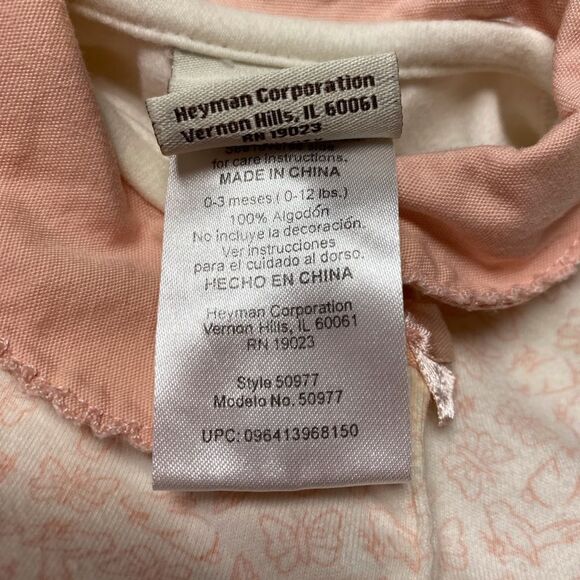 2 Piece Pj. Set Infant 0-3 month girl Pink & White with Pooh & Piglet - Picture 5 of 5